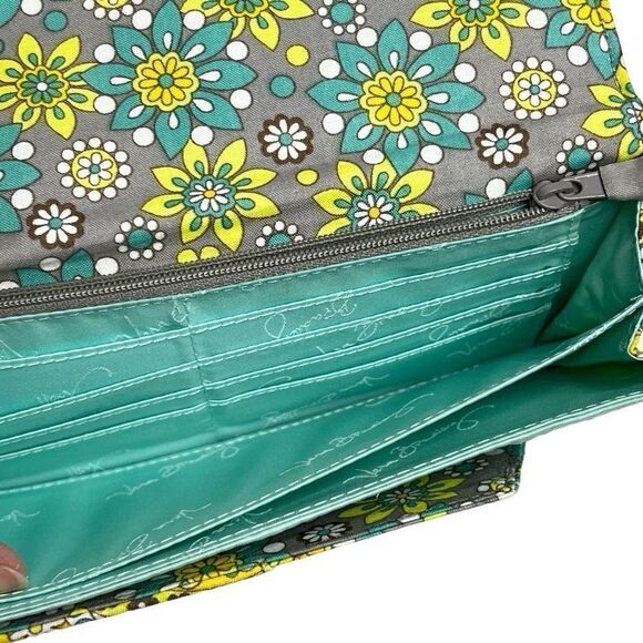 Vera Bradley lemon parfait travel wallet 9” X 4” - Picture 11 of 16